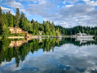 Port Madison Bay, anchorage in United States — photo 3