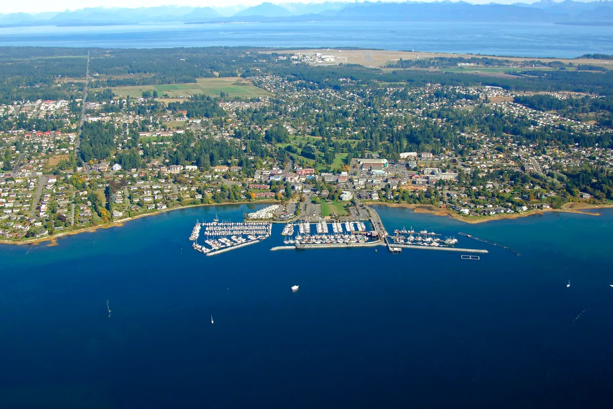 Comox Bay Marina in Courtenay, Canada — photo 2