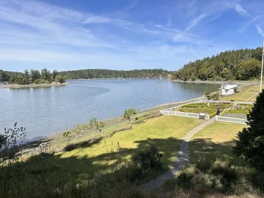 Garrison Bay, stop in Roche Harbor, United States — photo 8