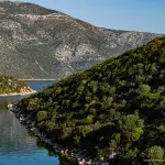 Kolpos Molou Bay