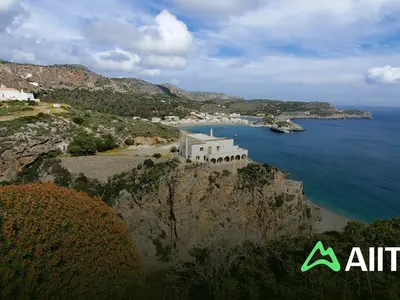 Kapsali Bay