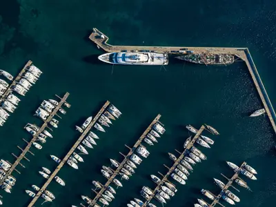 Olympic Marine, marina in Lavrion, Greece — photo 3