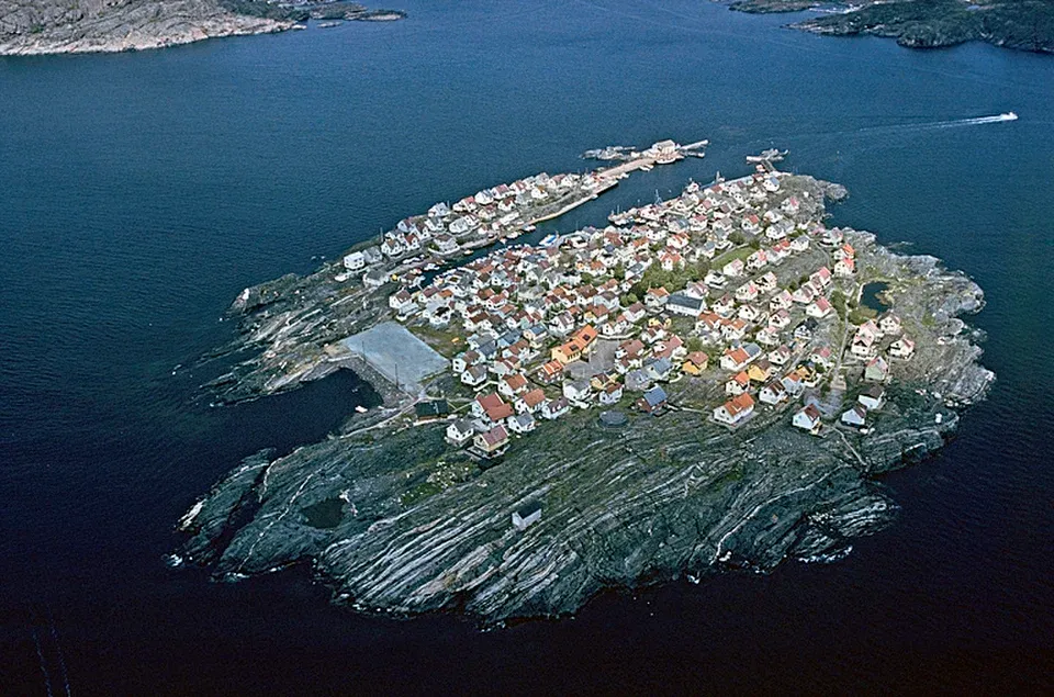Åstols Hamn, marina in Stora Dyrön, Sweden