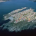 Åstols Hamn