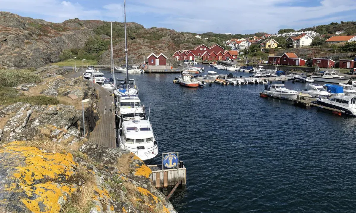 Åstols Hamn, marina in Stora Dyrön, Sweden — photo 6