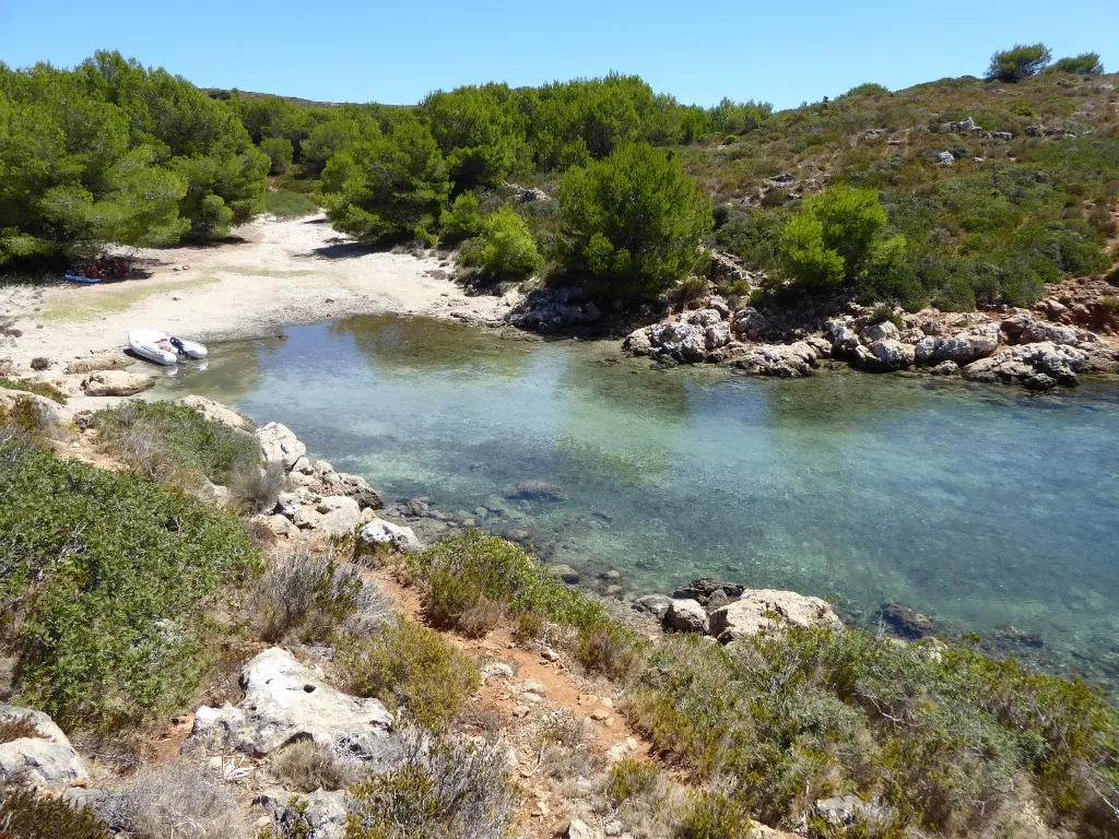 Cala Cabra Salada, anchorage in es Mercadal, Spain