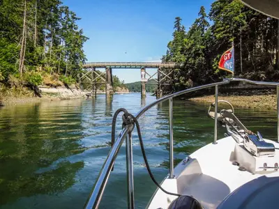 Madrona Bay, anchorage in Salt Spring Island Electoral Area, Canada — photo 3