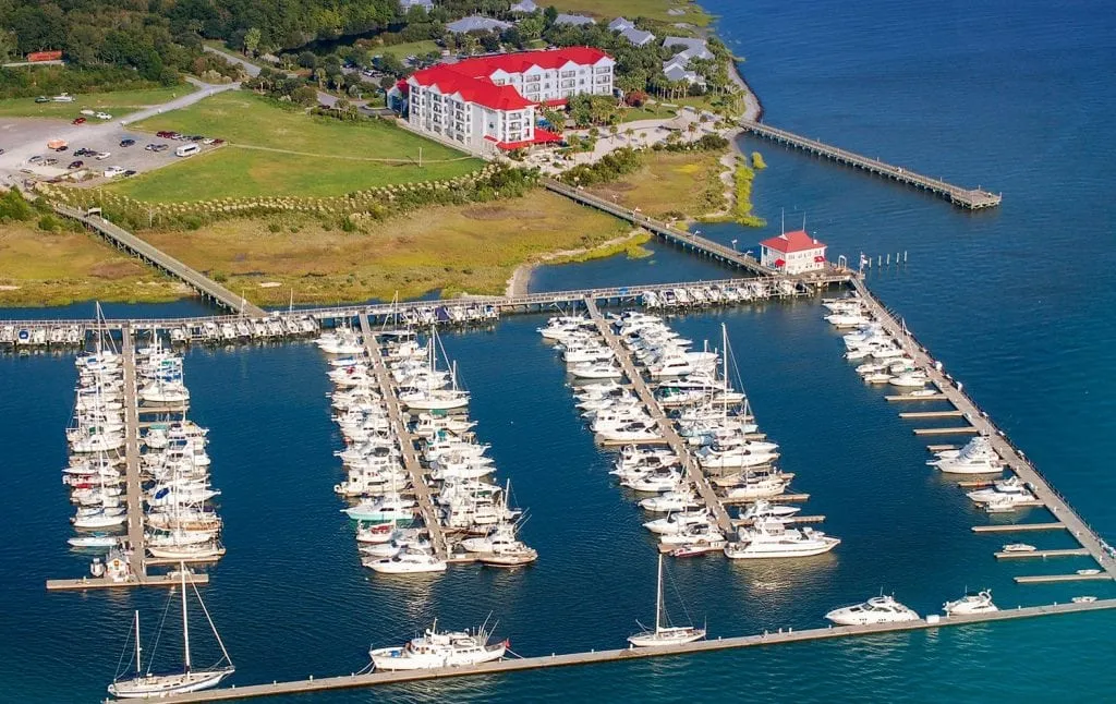 Charleston Harbor Resort & Marina in Mount Pleasant, United States — photo 3