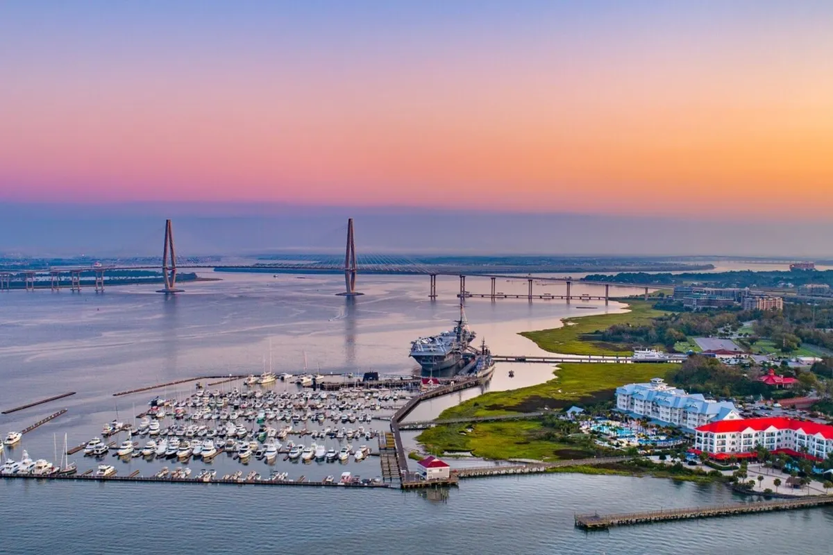 Charleston Harbor Resort & Marina in Mount Pleasant, United States — photo 4
