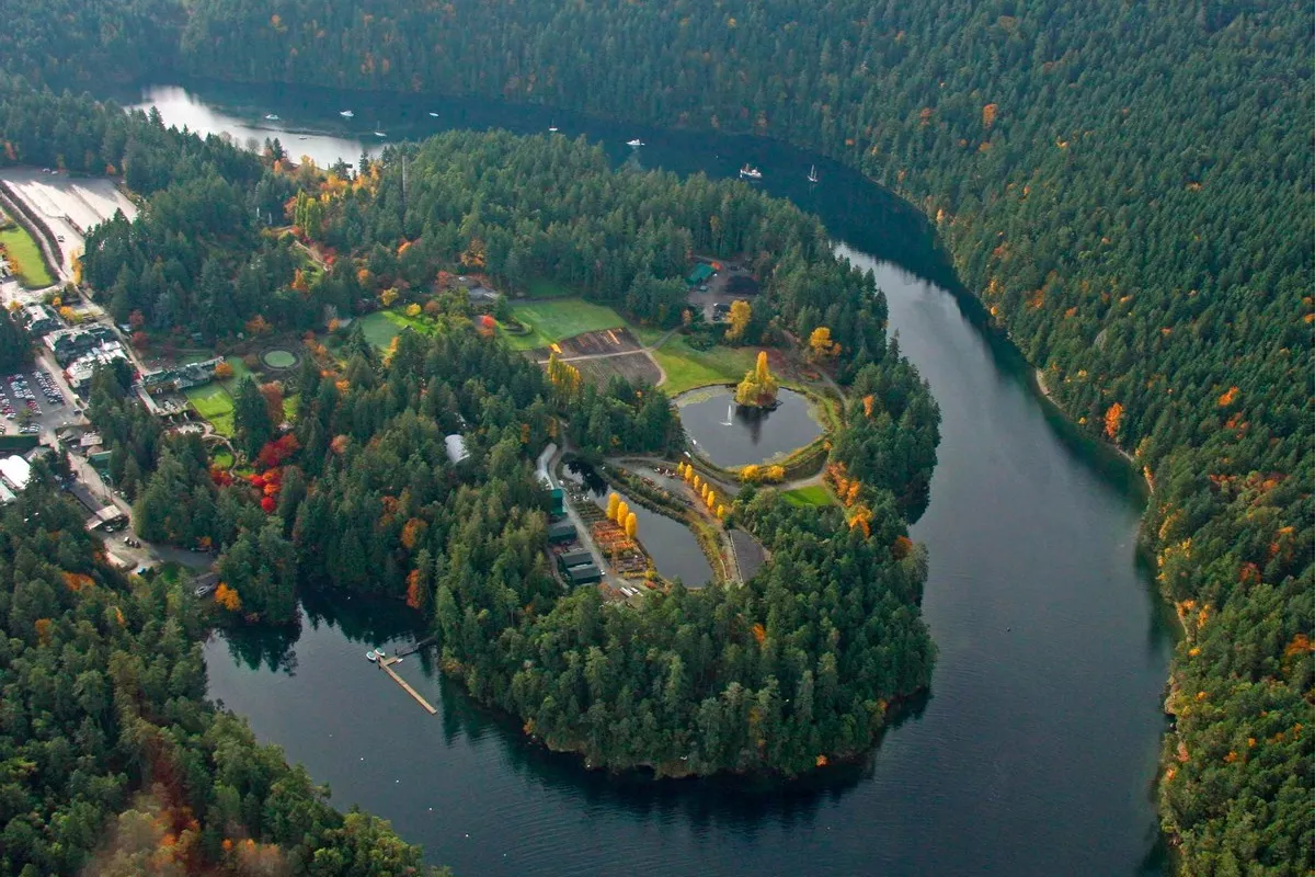 Tod Inlet, stop in Canada — photo 7