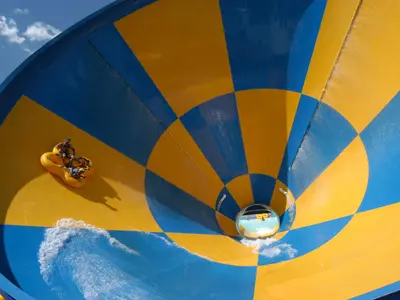 Hurricane Harbor, stop in United States — photo 3
