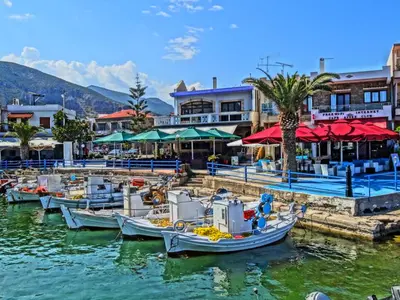 Marina Elafonisou in Βιγκλάφια, Greece — photo 3