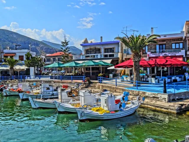 Marina Elafonisou in Βιγκλάφια, Greece — photo 3