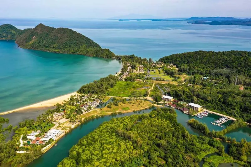 Koh Chang Marina in Baan Salak Phet, Thailand — photo 4