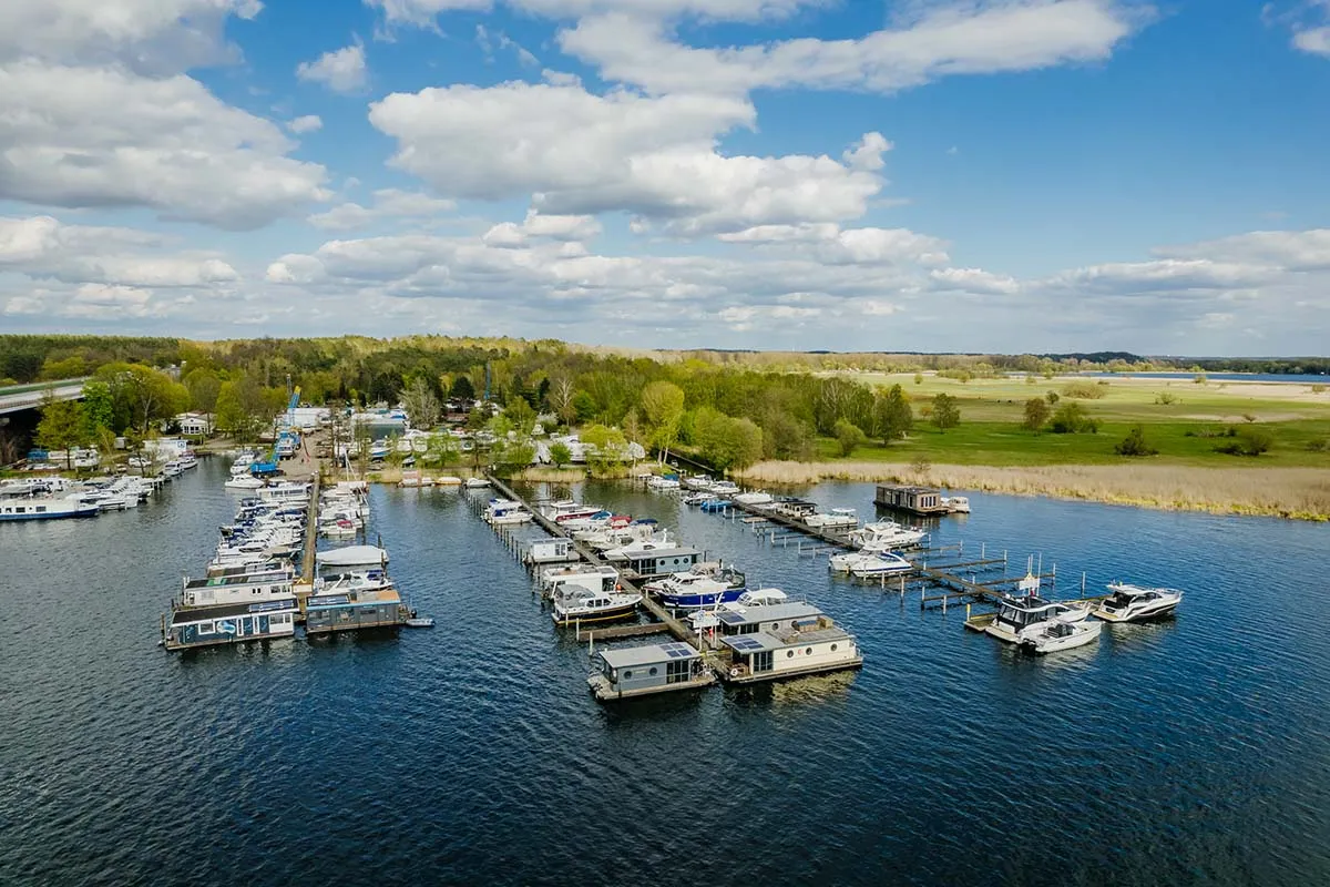 Hafen Unruh Marine, marina in Werder (Havel), Germany — photo 3