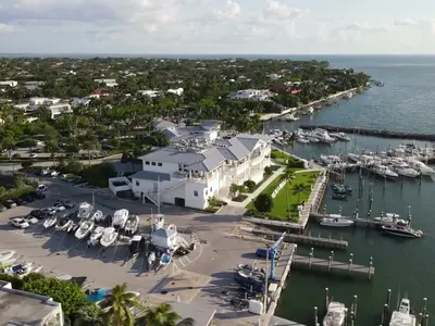 Key Biscayne Yacht Club, marina in Key Biscayne, United States — photo 2