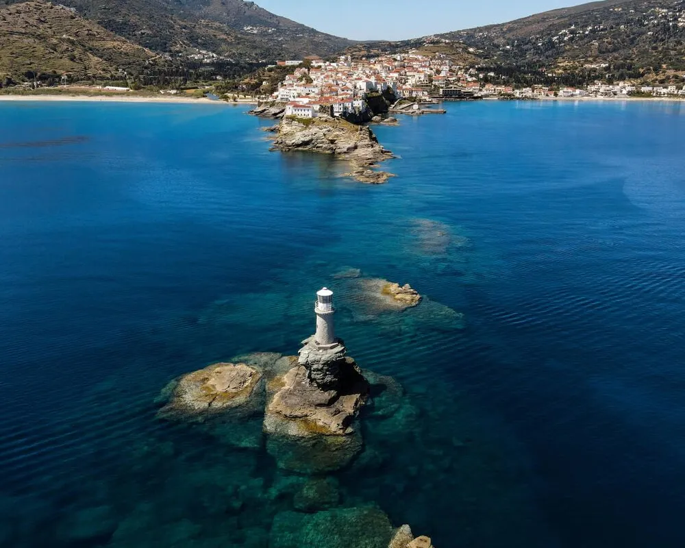 Korthiou Marina in Ormos Korthiou, Greece — photo 2