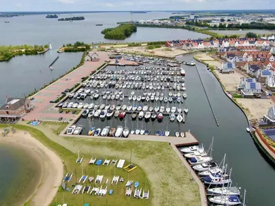 Gemeentehaven Harderwijk, marina in Harderwijk, Netherlands — photo 2