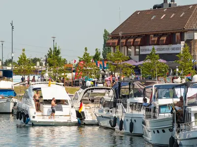 Gemeentehaven Harderwijk, marina in Harderwijk, Netherlands — photo 3