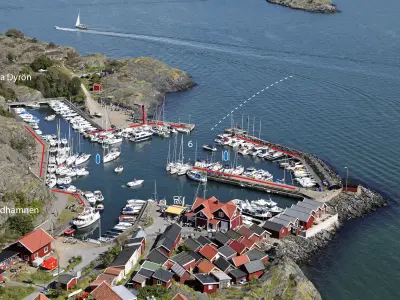 Stora Dyrön, Sydhamnen