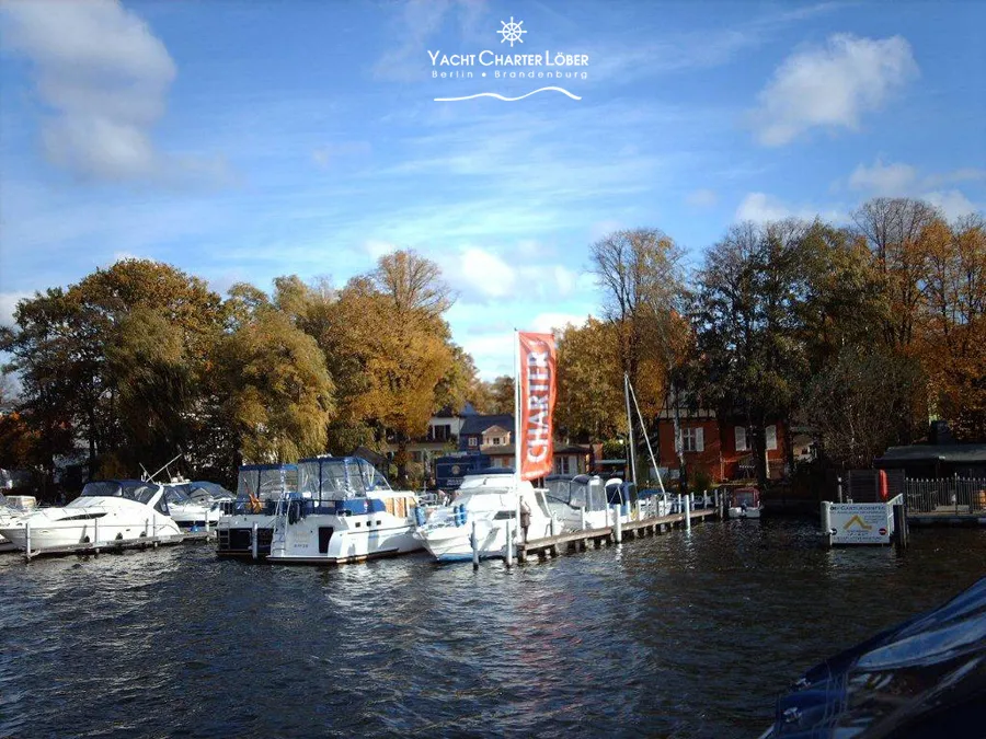 Yachthafen Wendenschloß - Historisches Fährhaus, marina in Berlin, Germany