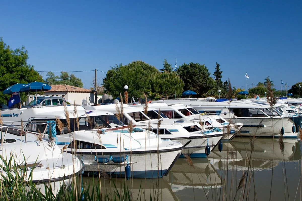 Port Cassafières, marina in Portiragnes, France — photo 2