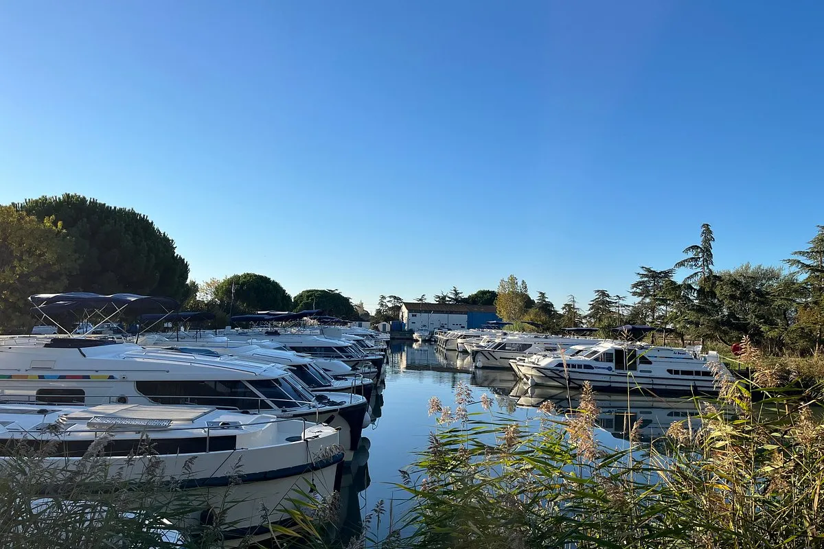 Port Cassafières, marina in Portiragnes, France — photo 3