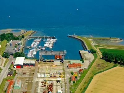 Jachthaven/-werf Kats, marina in Kats, Netherlands — photo 4