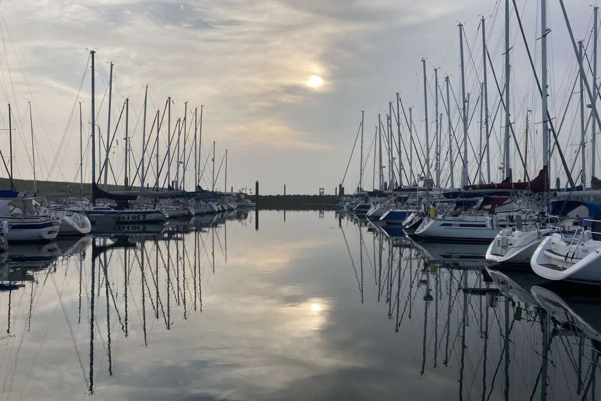 Jachthaven/-werf Kats, marina in Kats, Netherlands — photo 2