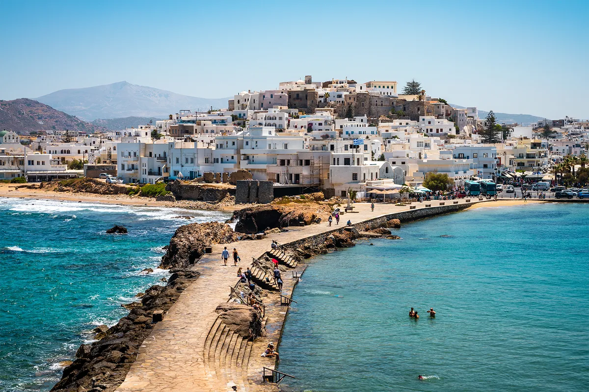 Tsigkoúri Bay in Schinoussa, Greece