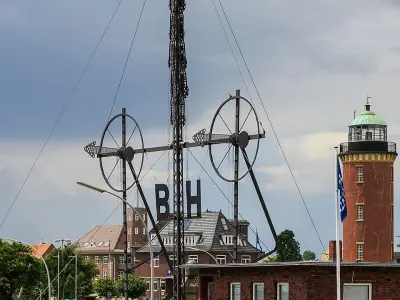 LCF - Hafenanlage Amerikahafen, marina in Cuxhaven, Germany — photo 5