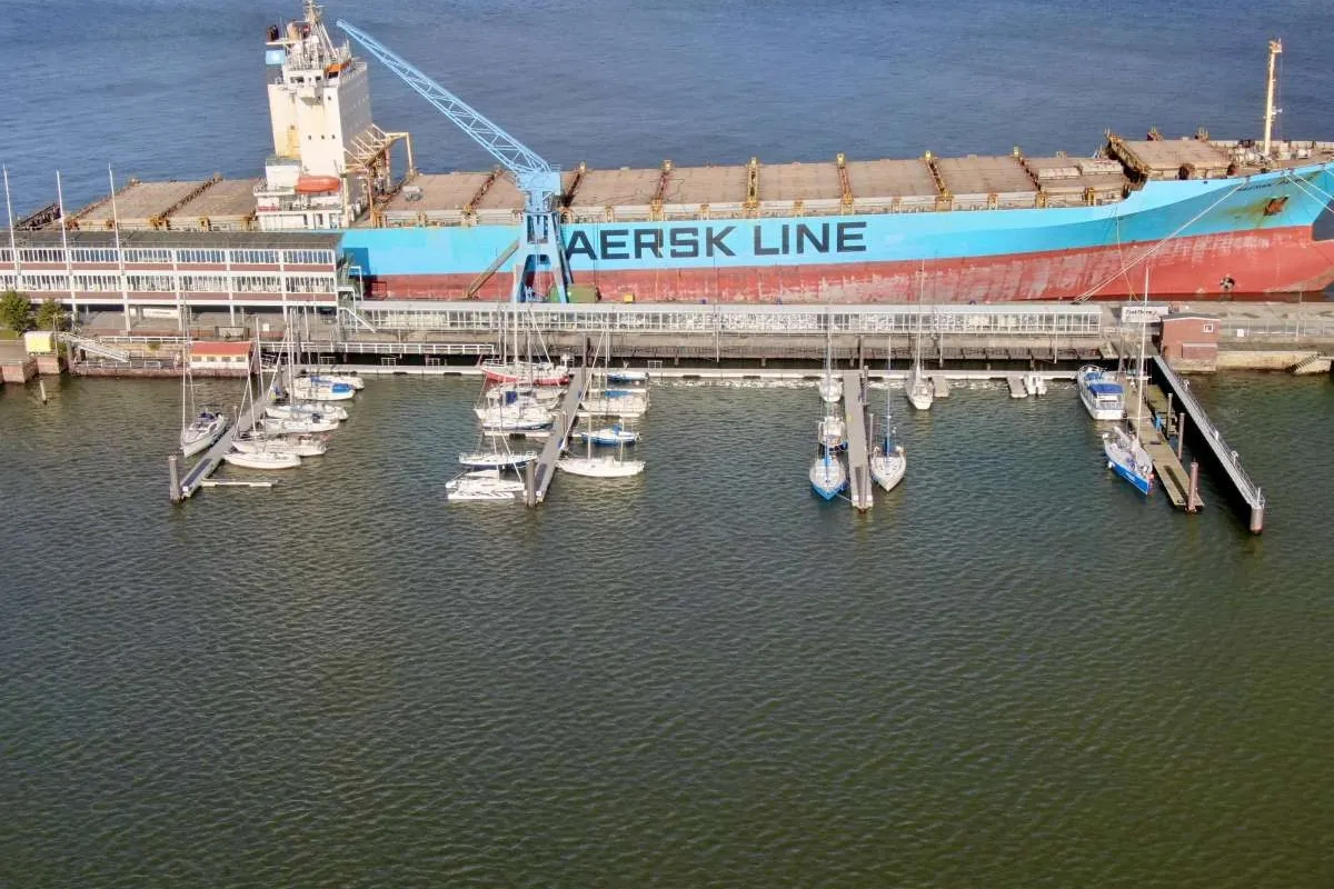 LCF - Hafenanlage Amerikahafen, marina in Cuxhaven, Germany