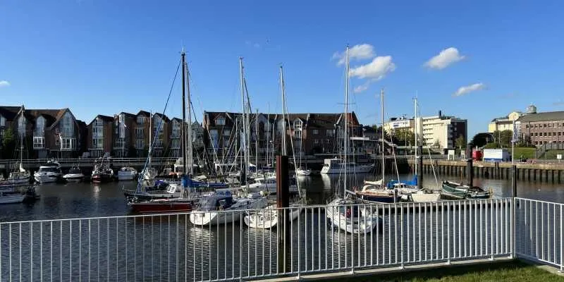 LCF - Hafenanlage Amerikahafen, marina in Cuxhaven, Germany — photo 3