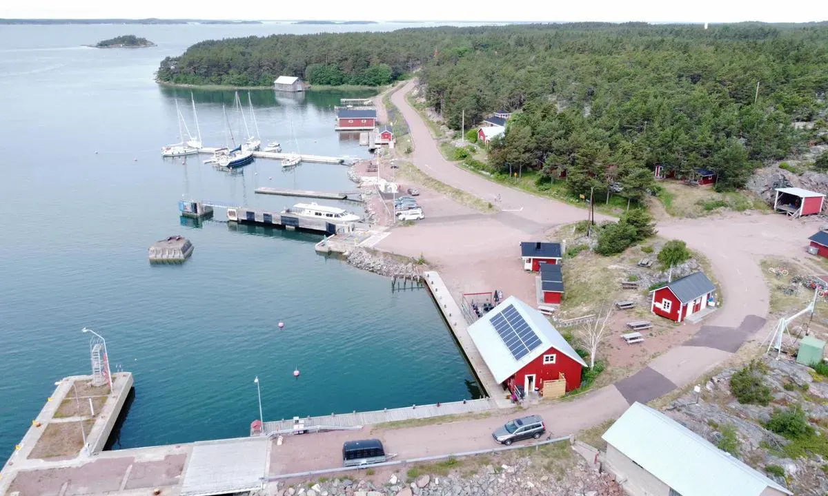 Sottunga Harbour, marina in Sottunga, Finland — photo 2