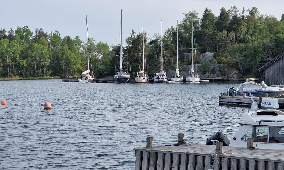 Arholma Östra Gästhamn, marina in Österhamn, Sweden — photo 2