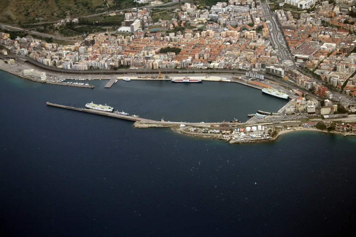 Porto di Reggio Calabria, marina in Reggio Calabria, Italy — photo 3