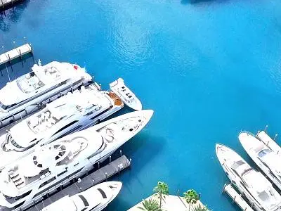 Atlantis Marina in Nassau, Bahamas — photo 2