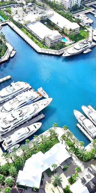 Atlantis Marina in Nassau, Bahamas — photo 2