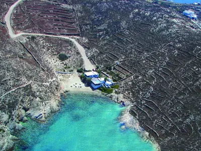 Valmas Bay in Chora, Greece — photo 5