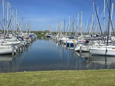 Watersportvereniging Flacquee, marina in Middelharnis, Netherlands — photo 2
