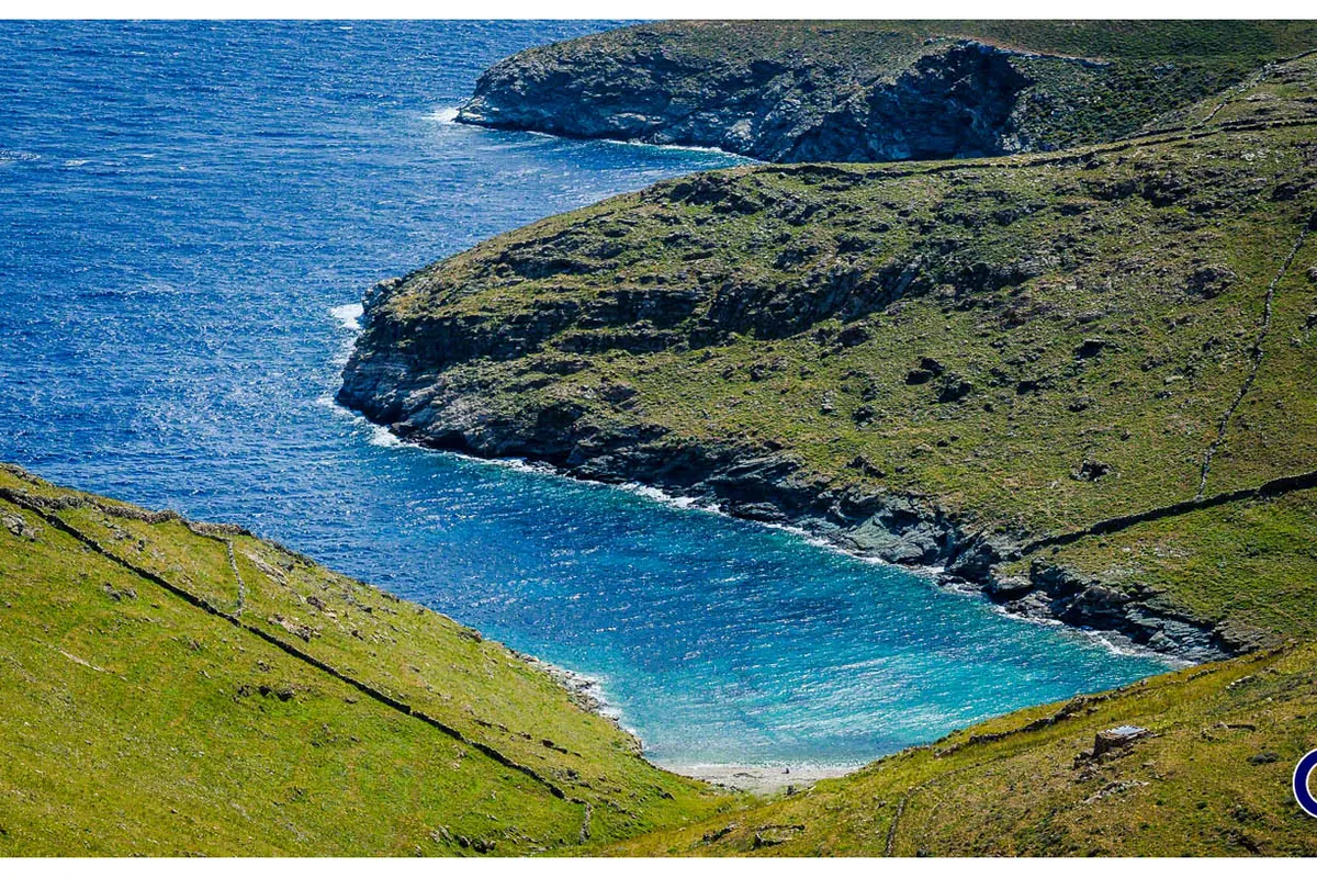 Dios Giaaloudias Bay in Greece — photo 5
