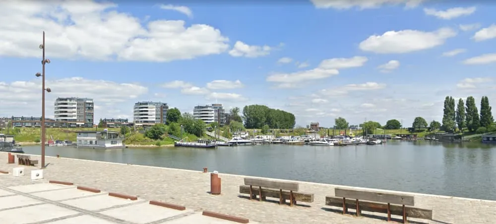 Tielse Watersportvereniging De Waal, marina in Tiel, Netherlands