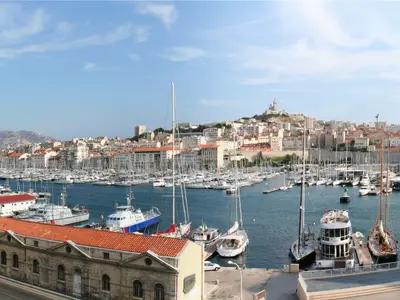 Cote D'Azur, Marseille Marina Vieux Port in Marseille, France — photo 3