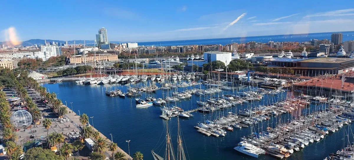 Moll del Dipòsit Marina in Barcelona, Spain — photo 4