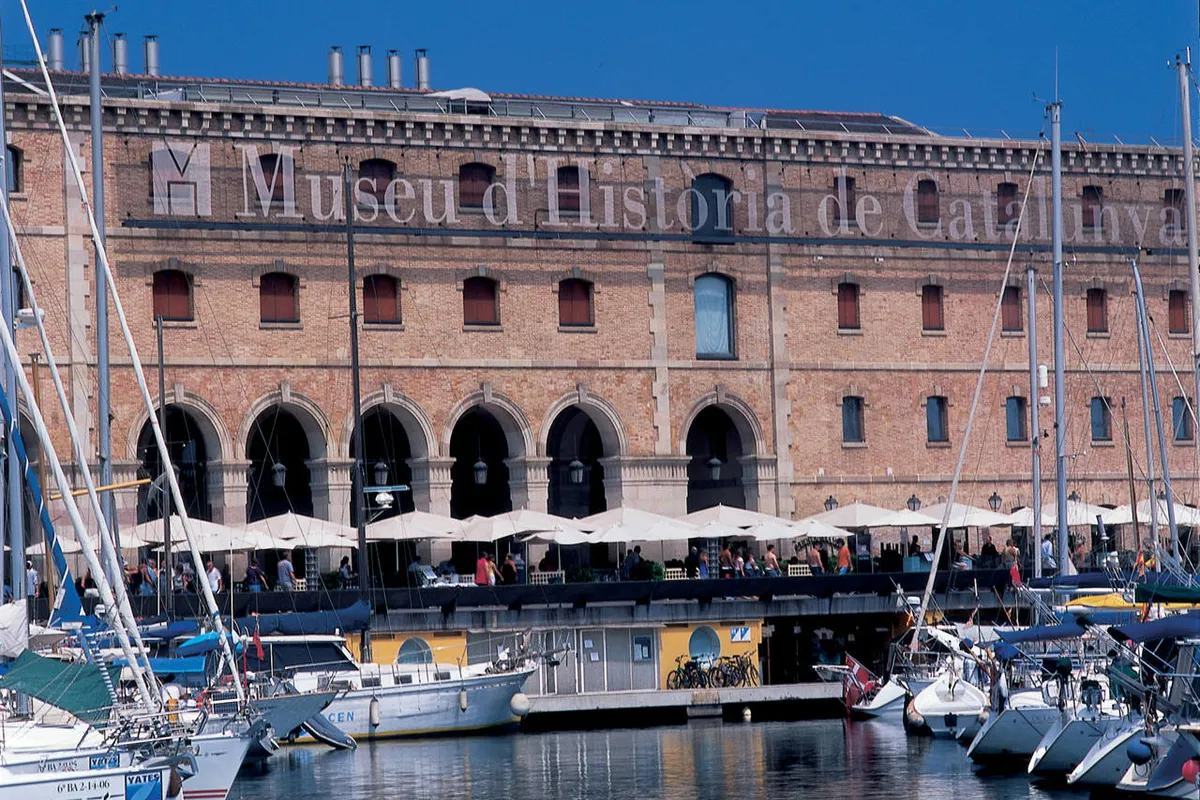 Moll del Dipòsit Marina in Barcelona, Spain — photo 6