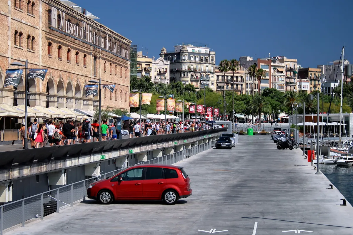 Moll del Dipòsit Marina in Barcelona, Spain