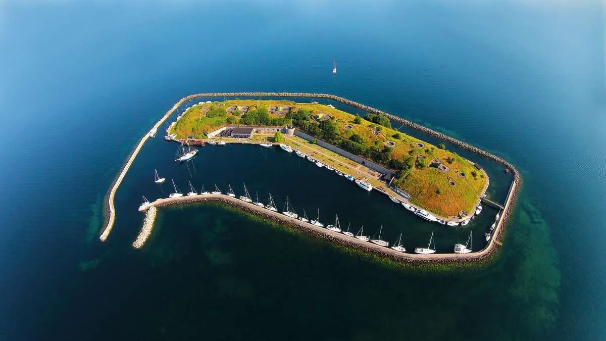 Flakfortet Havn, marina in Tårnby Kommune, Denmark — photo 5