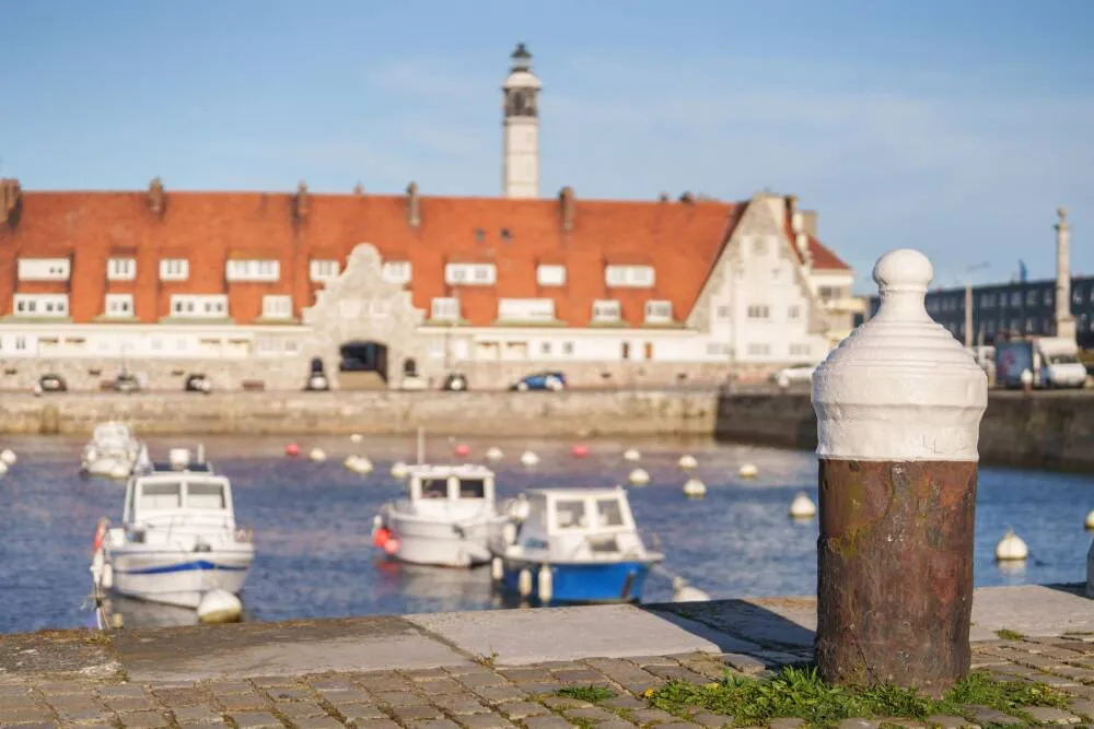 Port de Plaisance de Calais, marina in Calais, France — photo 9