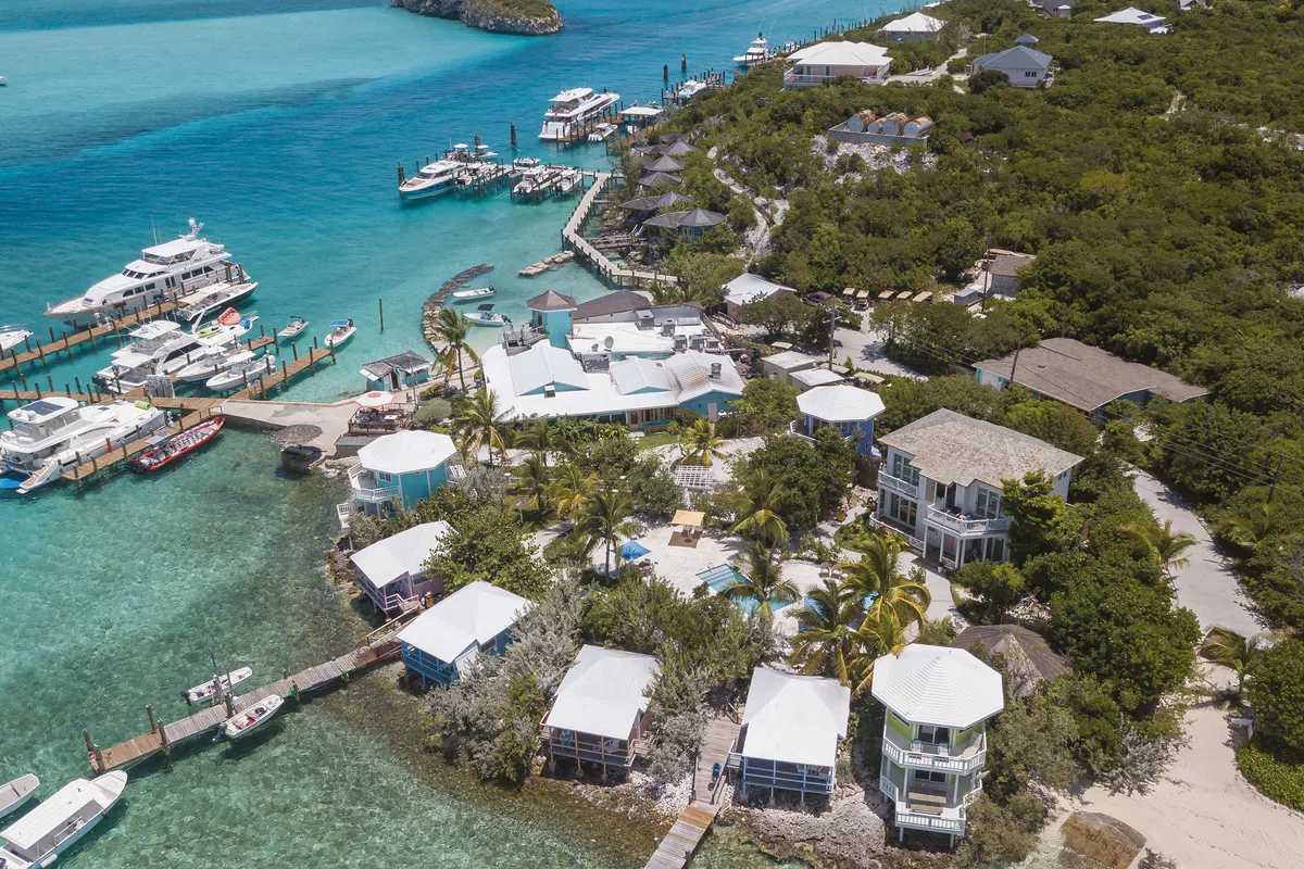 Staniel Cay Yacht Club, marina in Exuma, Bahamas — photo 3