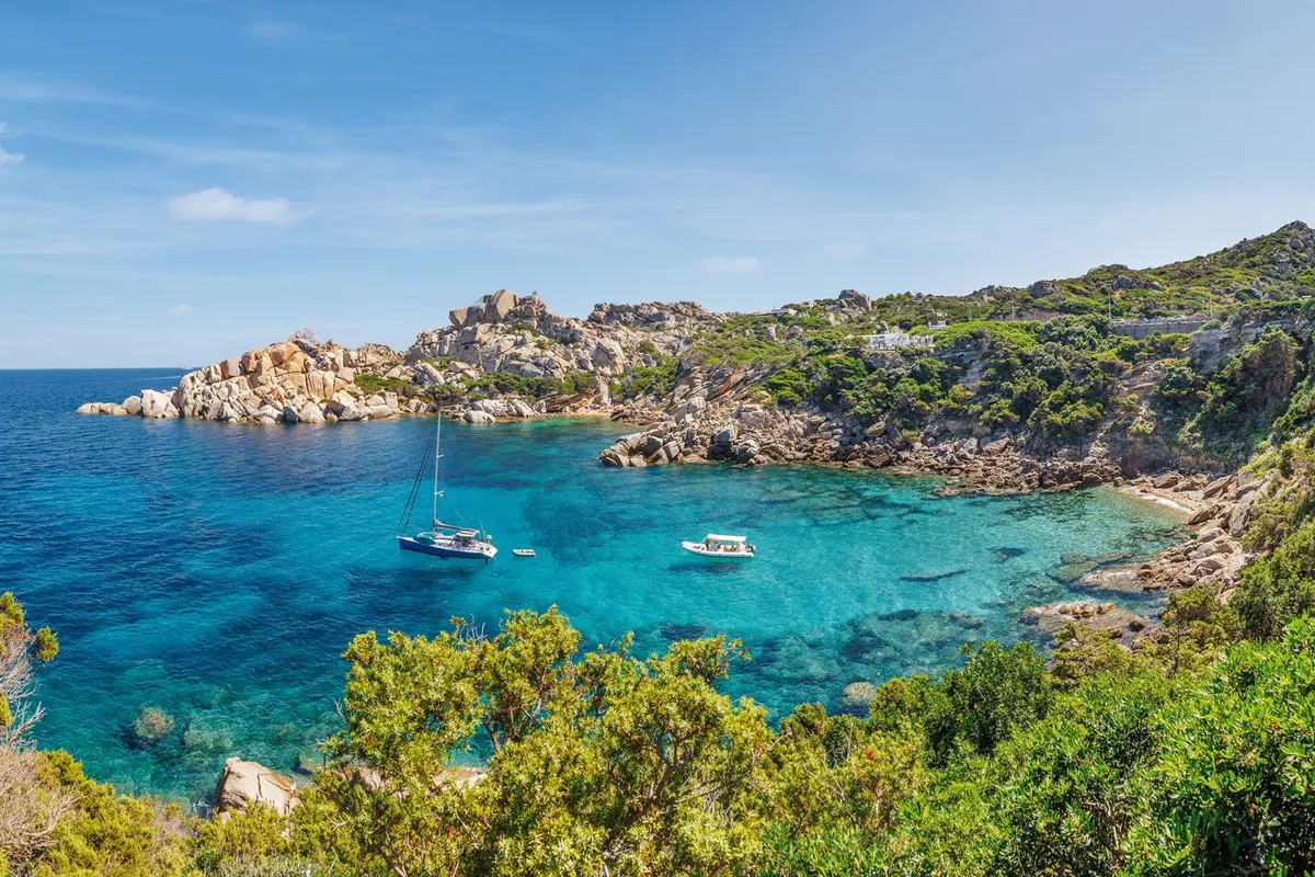 Cala Renella, marina in La Maddalena, Italy — photo 9